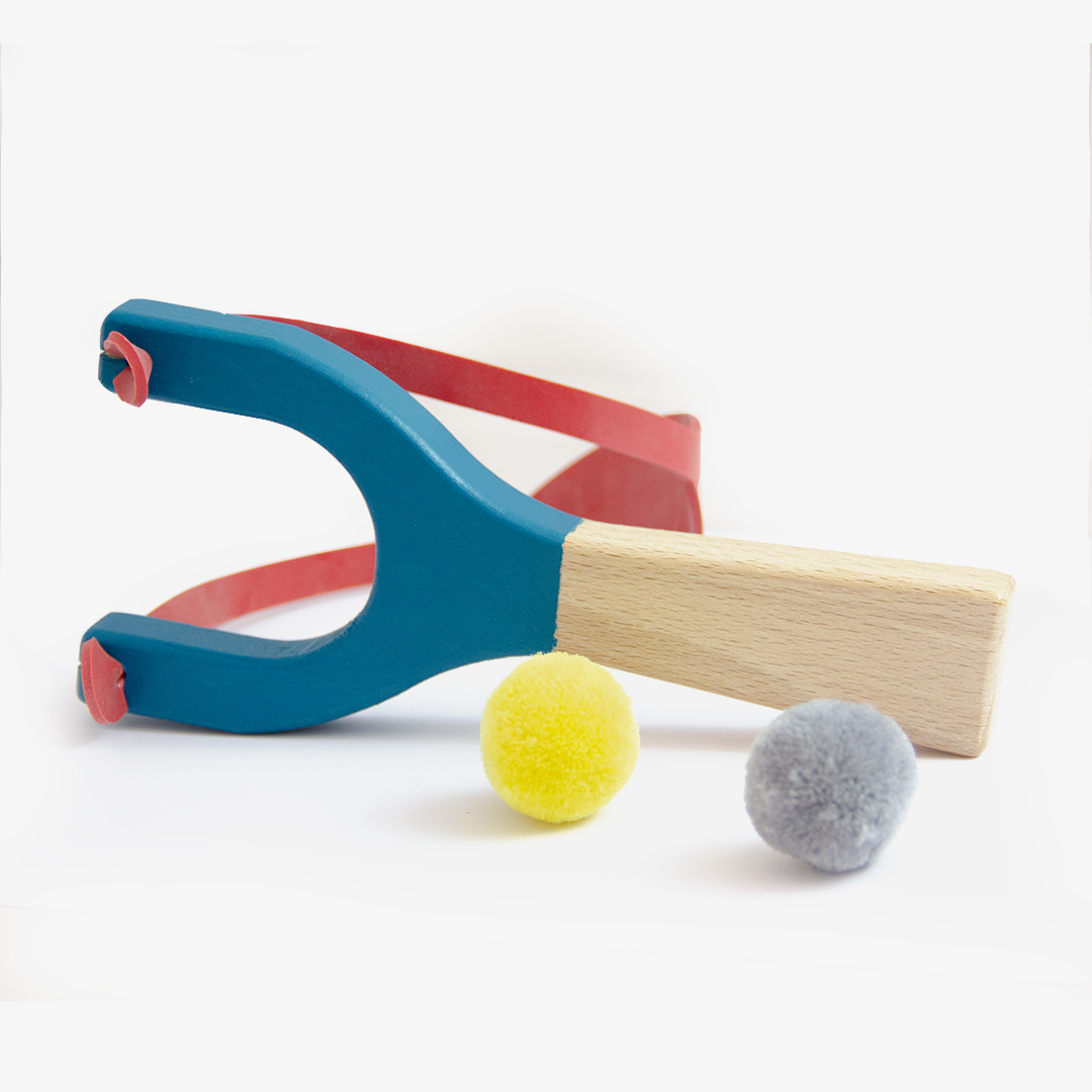 Schleuder mit PomPoms "Beech Wood Catapult"