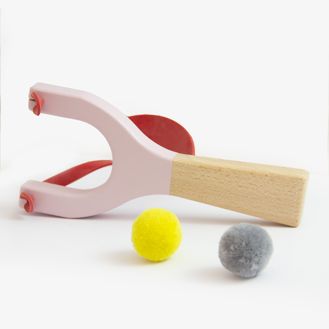 Schleuder mit PomPoms "Beech Wood Catapult"