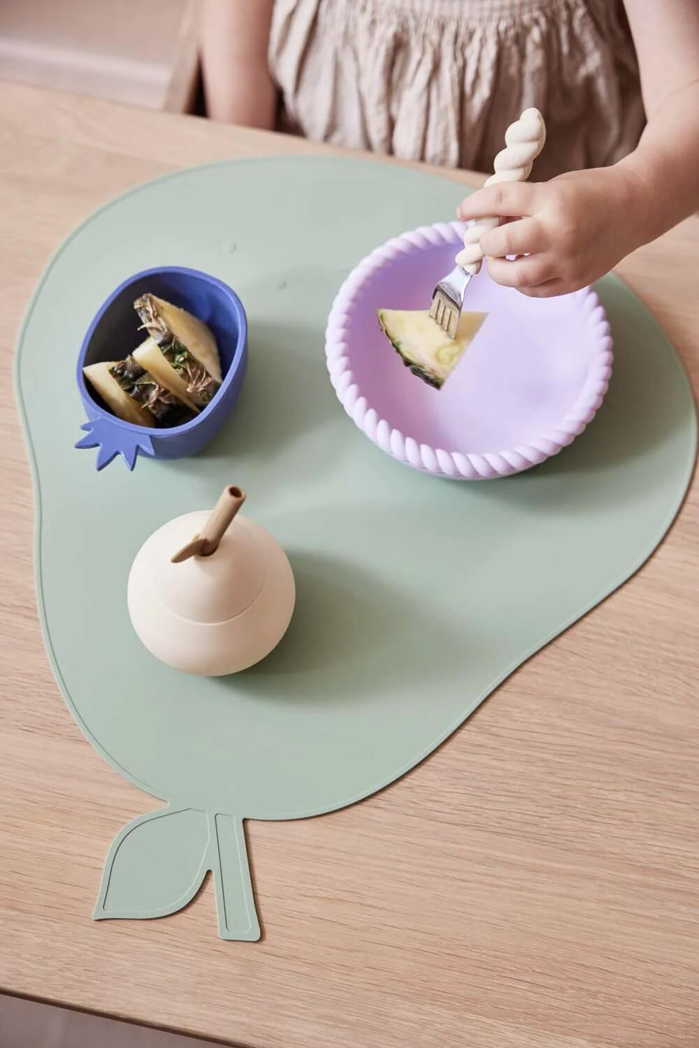 Tischset für Kinder "Yummy Pear" aus Silikon
